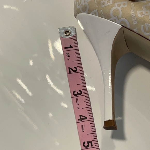 BCBG Ladies shoes size 10 - Picture 6 of 13